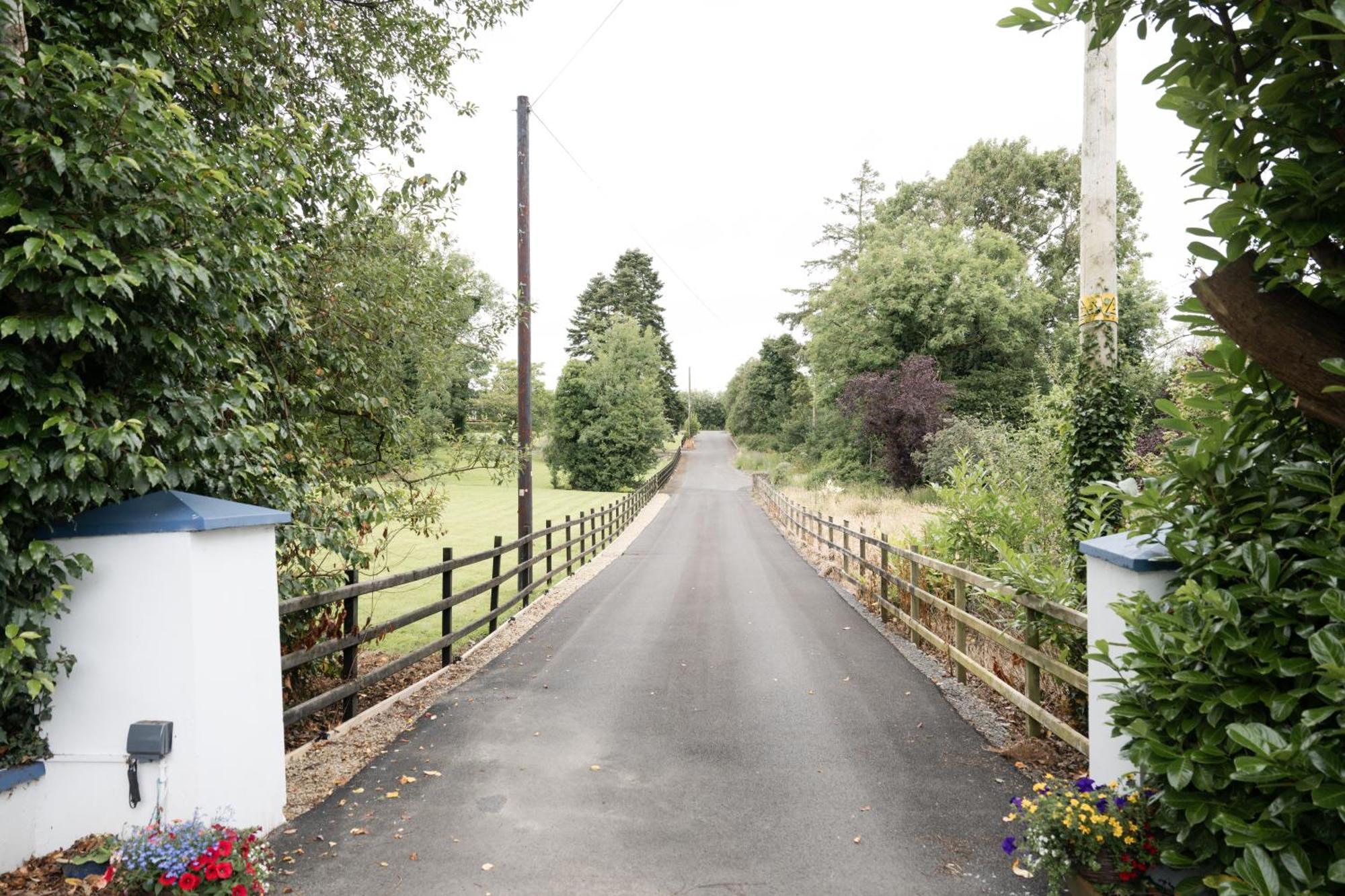 Lakescape - Waterfront Self- Catering Cabins Enniskillen Bagian luar foto