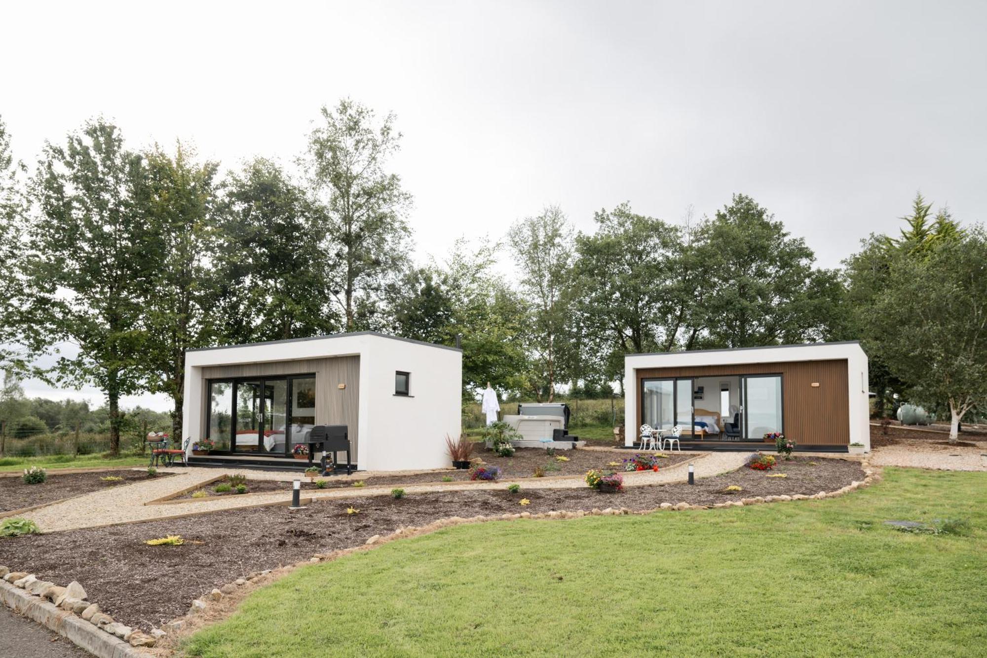Lakescape - Waterfront Self- Catering Cabins Enniskillen Bagian luar foto