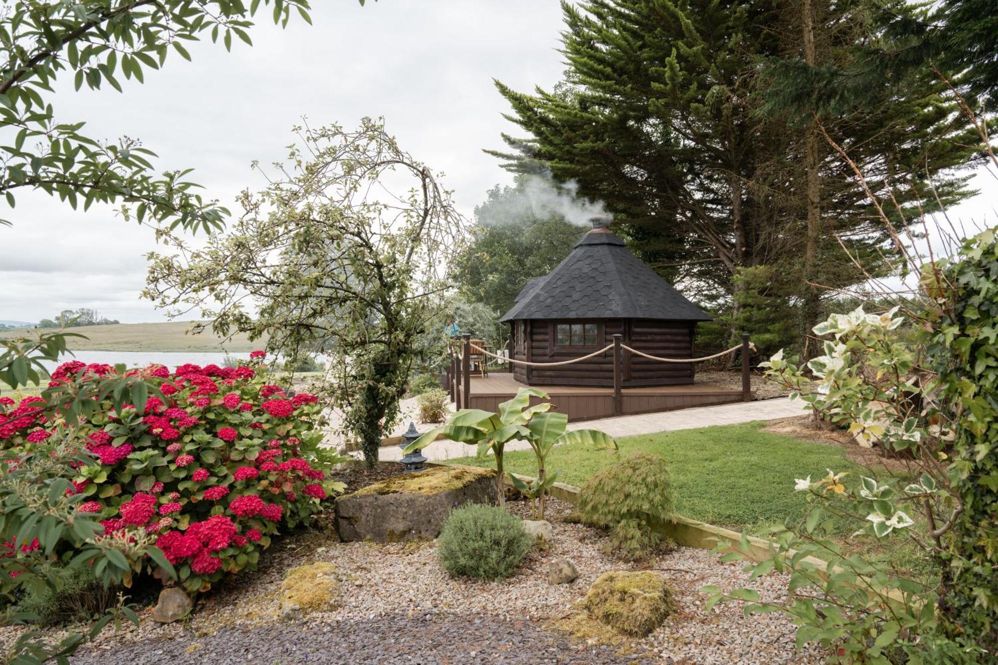 Lakescape - Waterfront Self- Catering Cabins Enniskillen Bagian luar foto